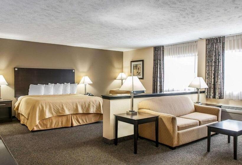هتل Quality Inn & Suites