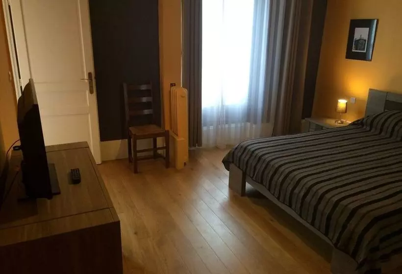 ホテル Hôtel Ramey