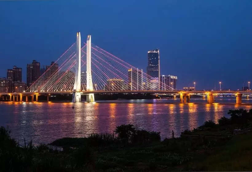 فندق Renaissance Huizhou