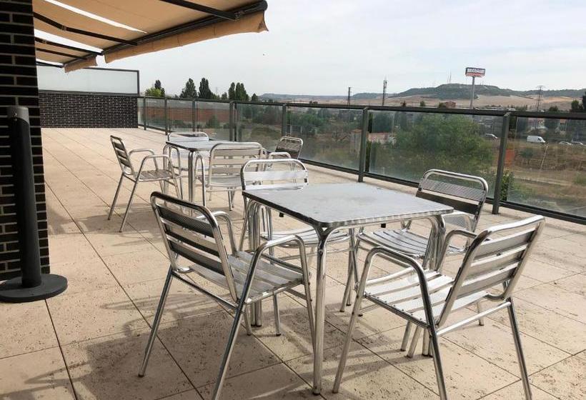 فندق Río Hortega