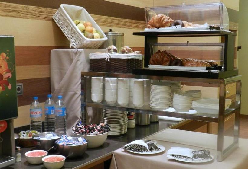 فندق Río Hortega