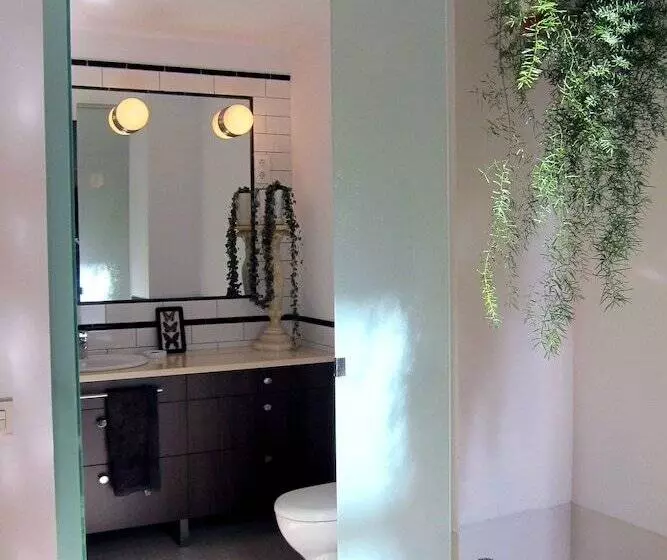 Old Chocolate Factory+