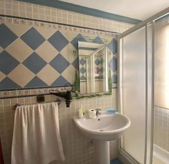 Pensión Mari Carmen