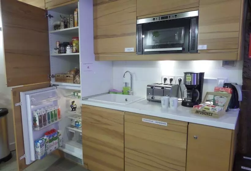 Pension Aliciazzz Bed And Breakfast Bilbao