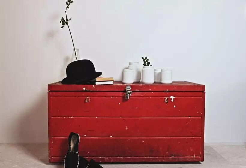 هاستل The Hat Madrid