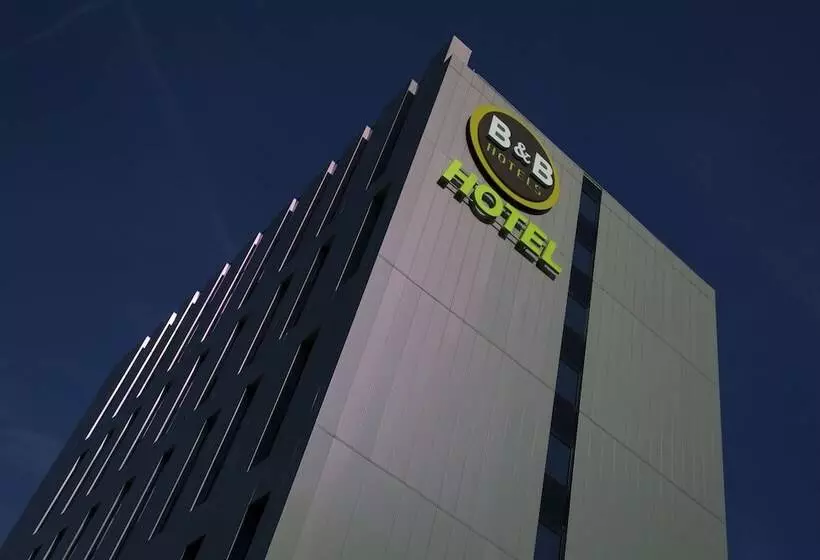 B&b Hotel Paris Porte Des Lilas