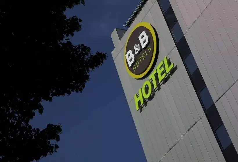 B&b Hotel Paris Porte Des Lilas