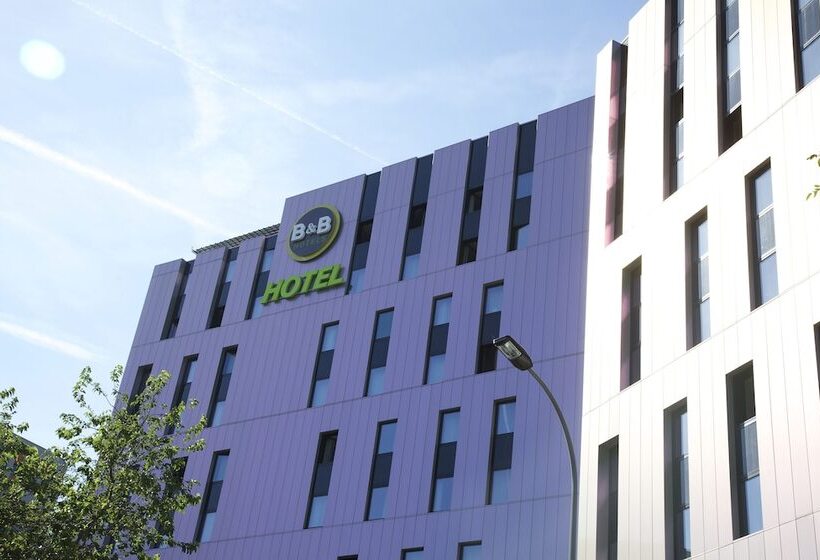 B&b Hotel Paris Porte Des Lilas