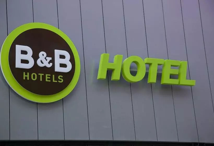 B&b Hotel Paris Porte Des Lilas