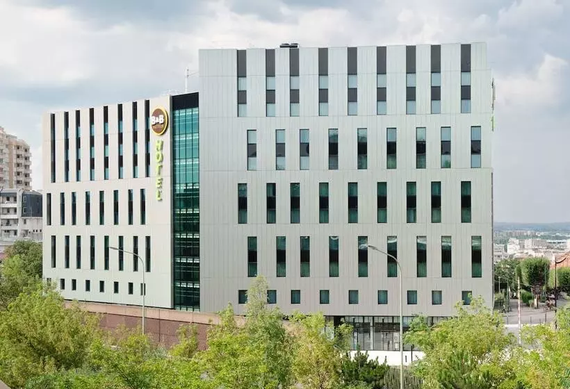 B&b Hotel Paris Porte Des Lilas