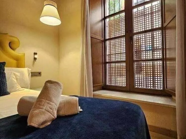 Hostelli Boutique Puerta Real