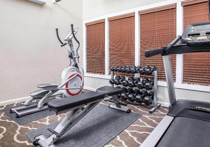 Avon Hotel   Toms River