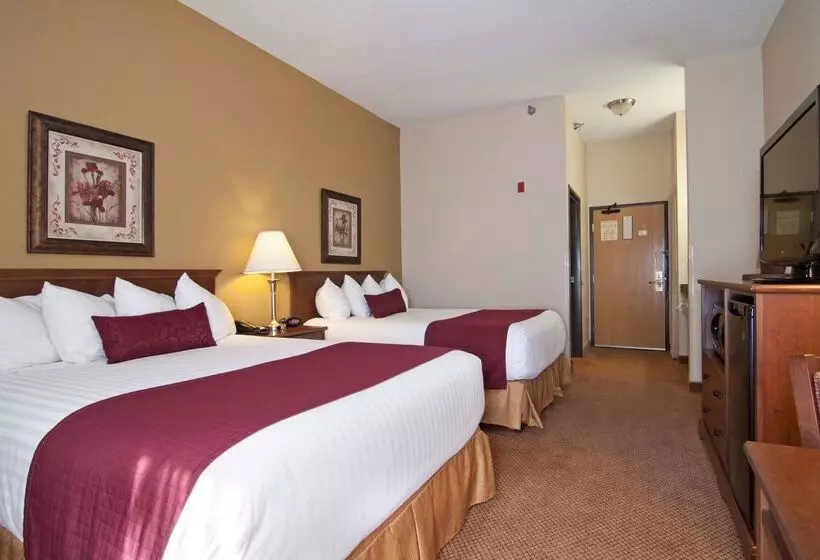 Отель Best Western Plus Albert Lea I 90/i 35