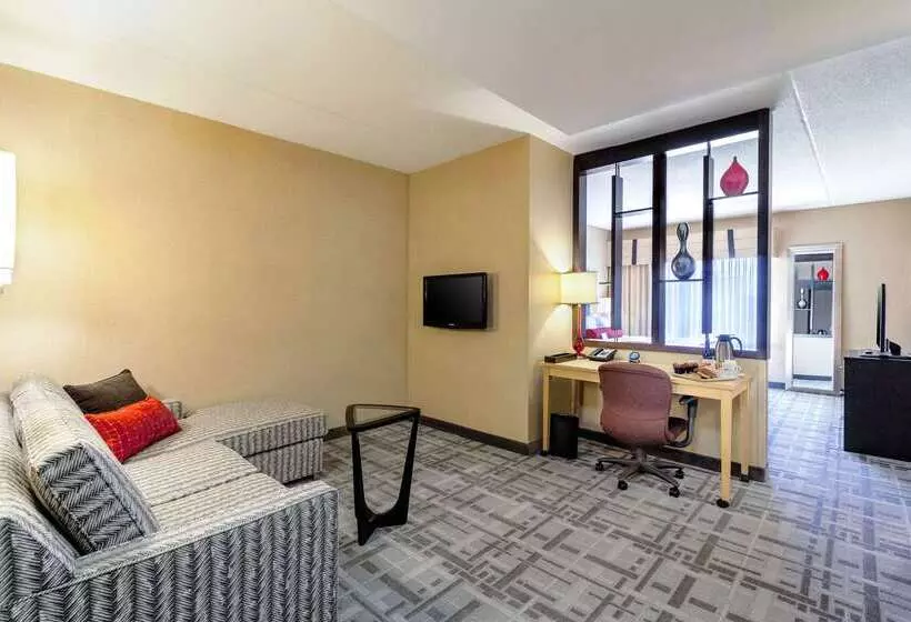 Cambria Hotel Pittsburgh   Downtown