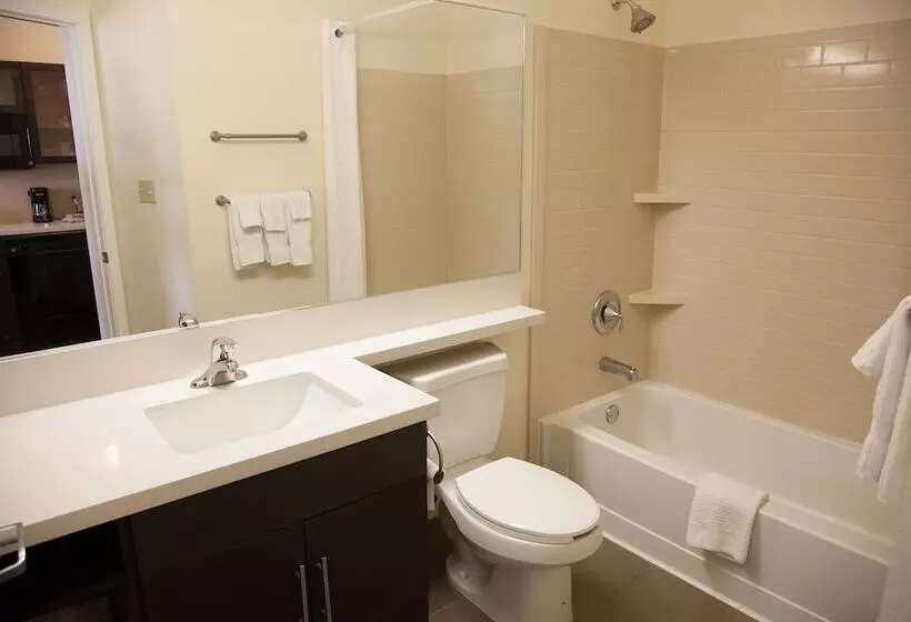 Hotel Candlewood Suites Alexandria, An Ihg