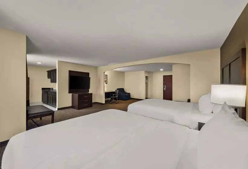 ホテル Comfort Inn & Suites Atoka