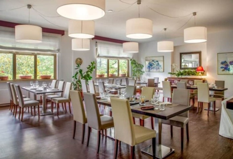 Отель Green Park Madama Spa & Wellness