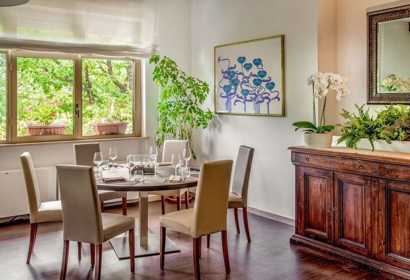 Отель Green Park Madama Spa & Wellness