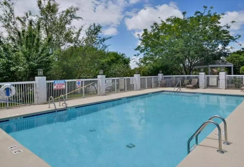 Holiday Inn Express Hotel & Suites Mooresville Lake Norman, An Ihg