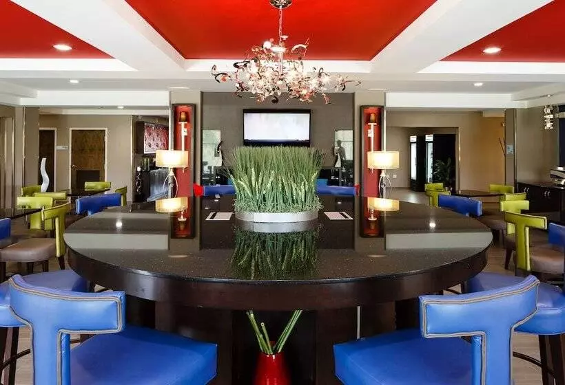 Holiday Inn Express Hotel & Suites El Reno By Ihg