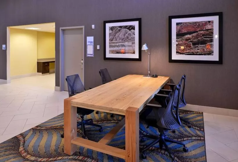 Hotelli Holiday Inn Express & Suites Page   Lake Powell Area, An Ihg