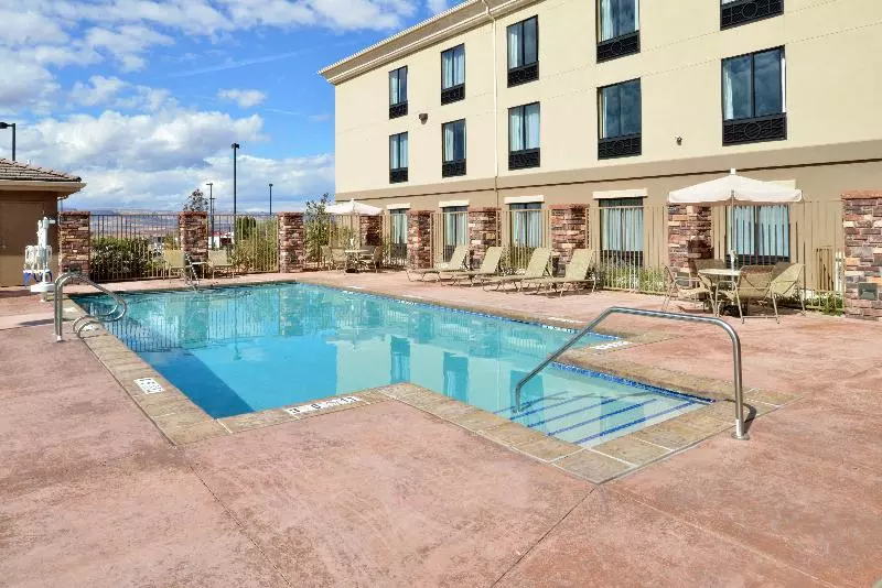 Hotelli Holiday Inn Express & Suites Page   Lake Powell Area, An Ihg