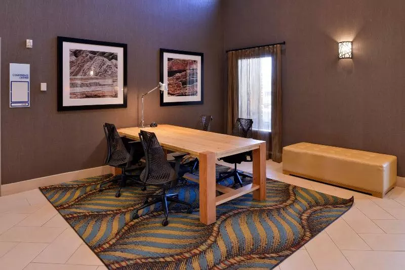 Hotelli Holiday Inn Express & Suites Page   Lake Powell Area, An Ihg