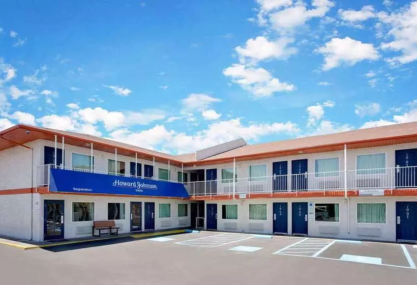 Hotel Howard Johnson By Wyndham Las Vegas Near The Strip