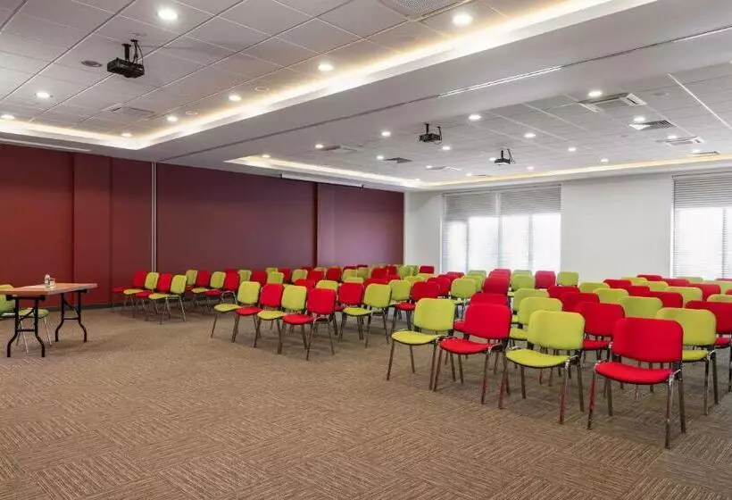 هتل Ibis Ankara Airport