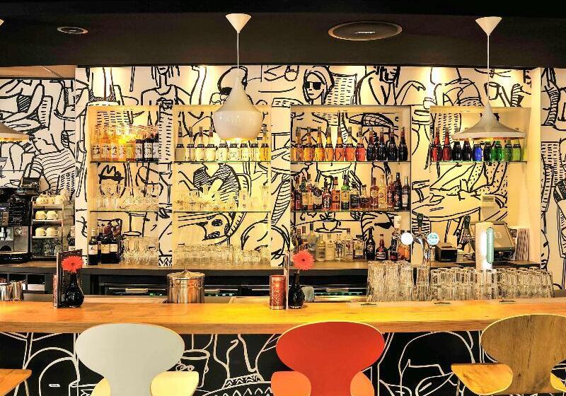 فندق Ibis Rotterdam City Centre