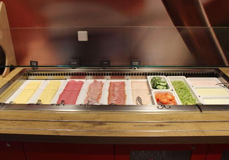 فندق Ibis Rotterdam City Centre