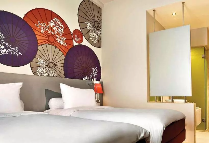 בית מלון כפרי Ibis Styles Malang