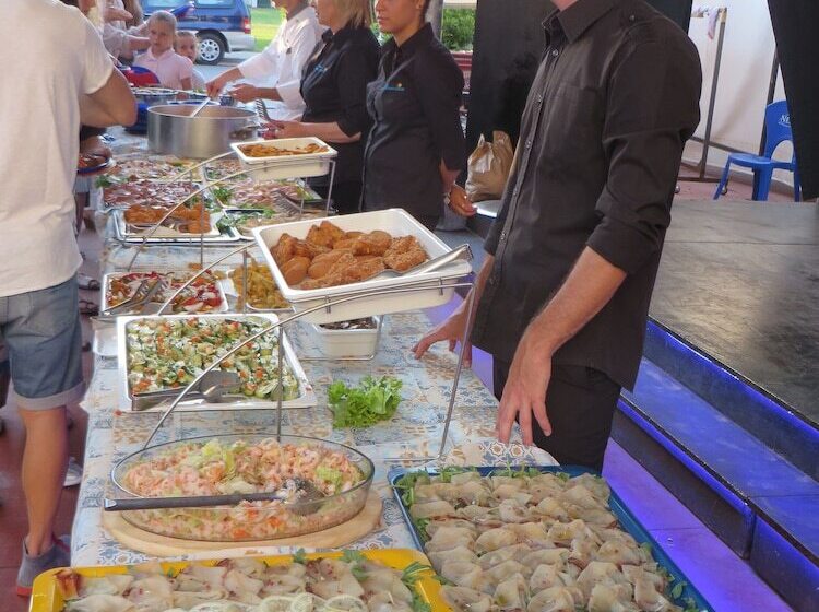 בית מלון כפרי Maxim