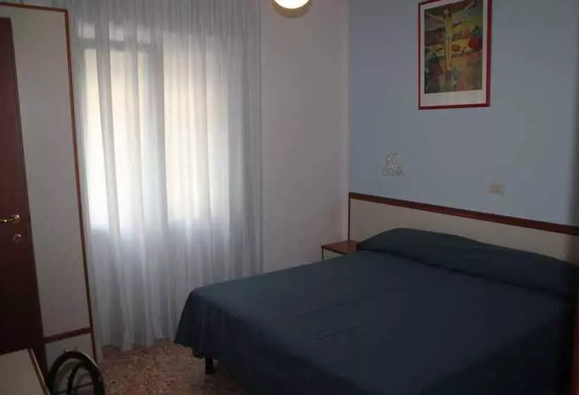 בית מלון כפרי Maxim