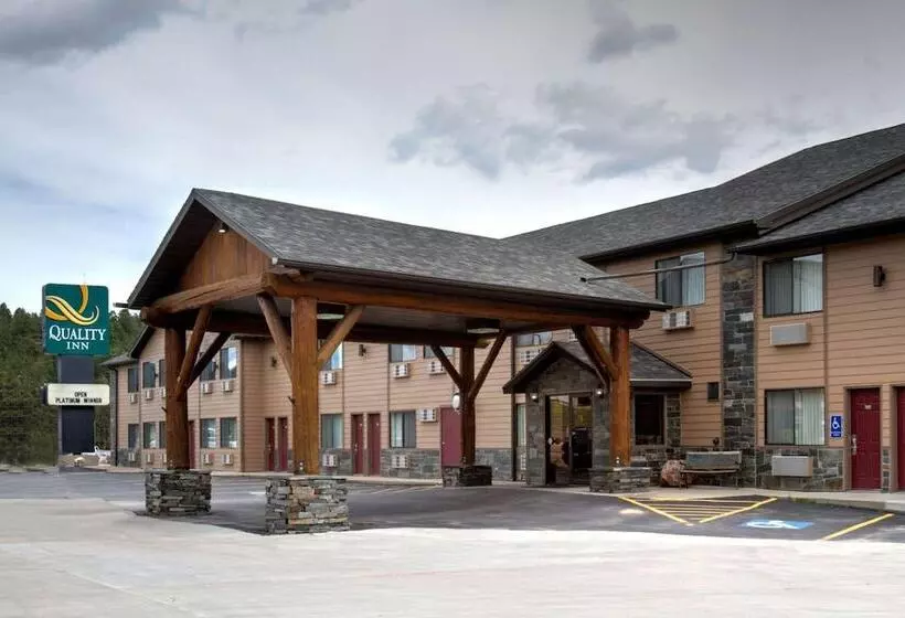 호텔 Everspring Inn & Suites