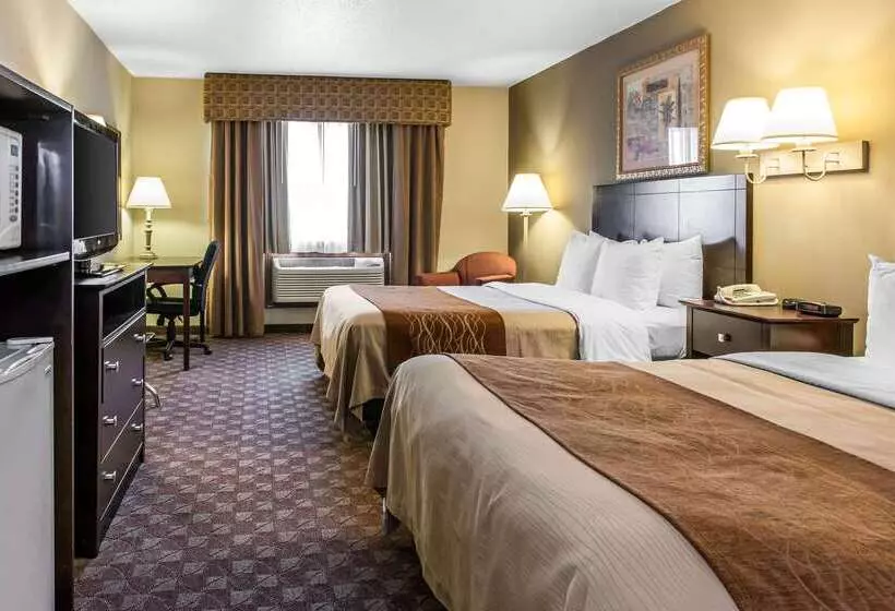 فندق Quality Inn