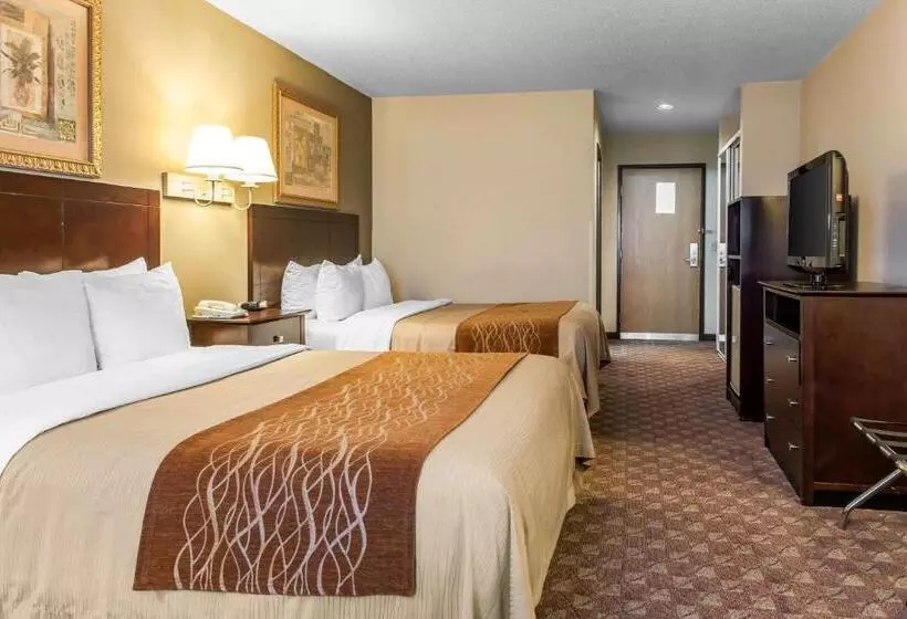 فندق Quality Inn