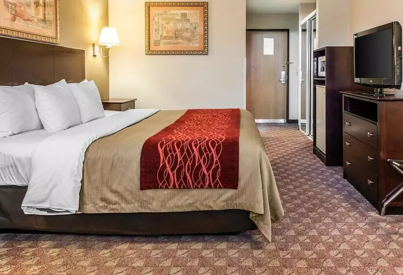 فندق Quality Inn