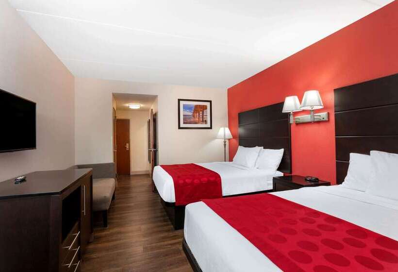 בית מלון כפרי Ramada By Wyndham Panama City