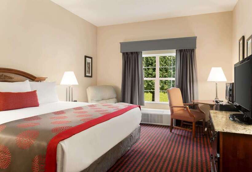 בית מלון כפרי Ramada By Wyndham Pigeon Forge North