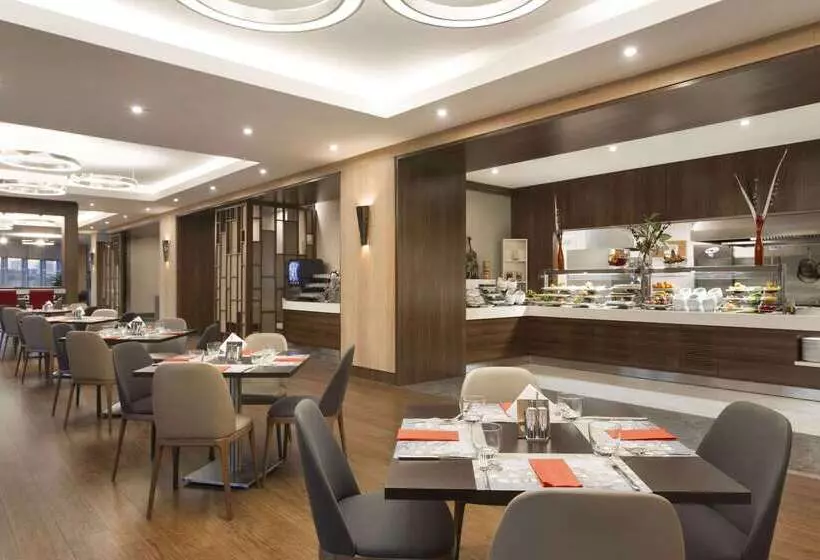 Hotel Ramada Encore Istanbul Bayrampasa