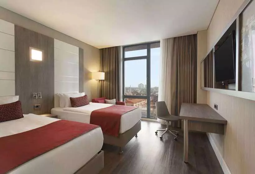Hotel Ramada Encore Istanbul Bayrampasa