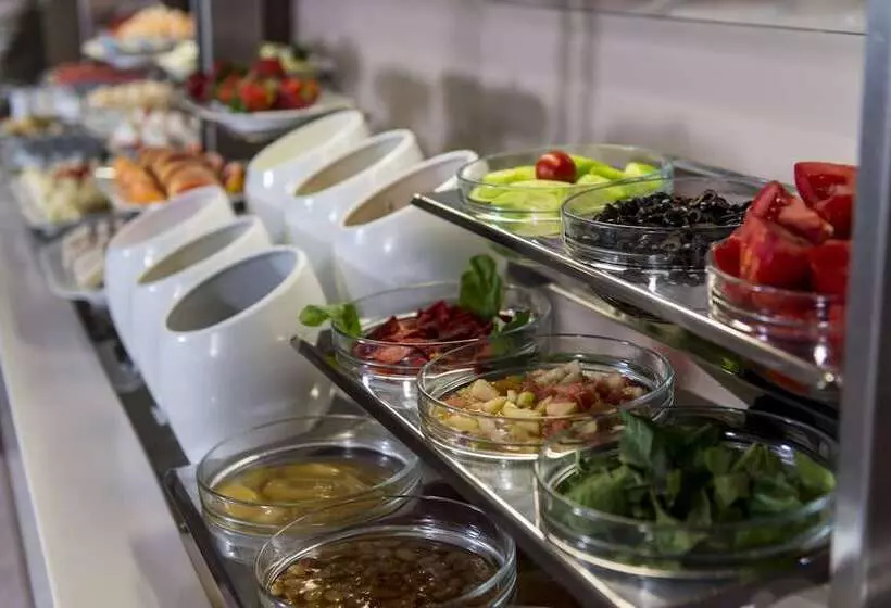 Hotel Ramada Encore Istanbul Bayrampasa