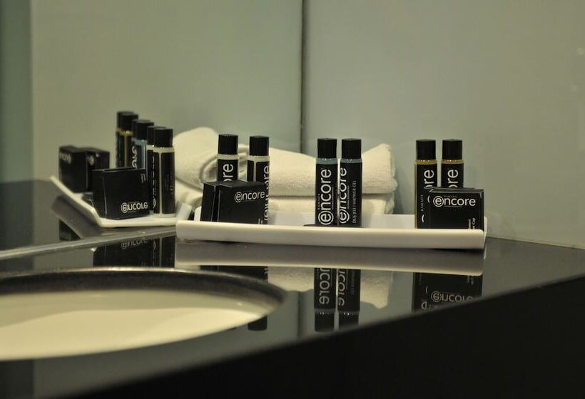 Hotel Ramada Encore Istanbul Bayrampasa