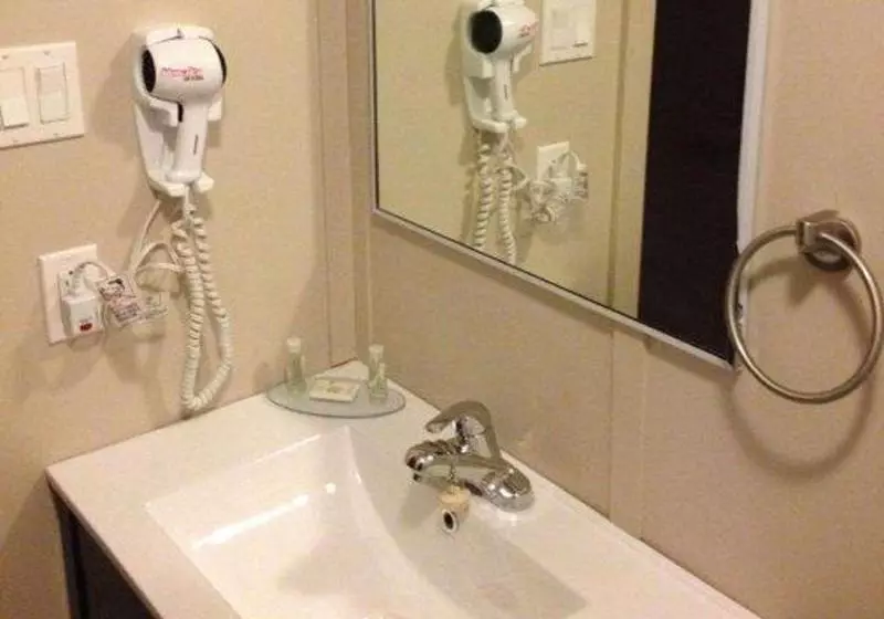 酒店 Rodeway Inn Schefferville