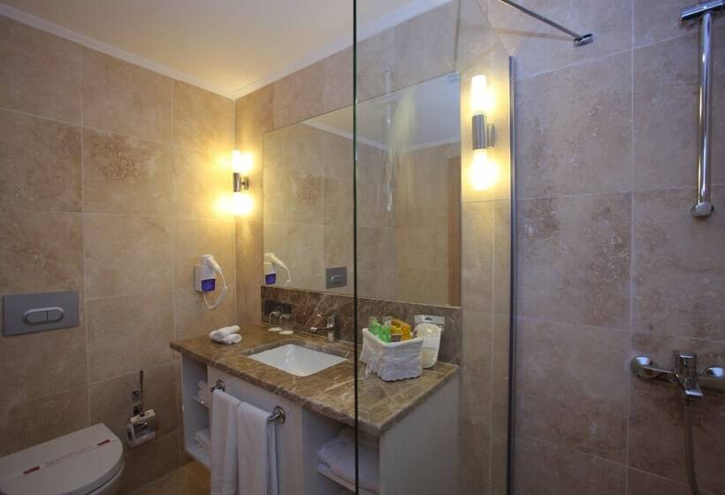 בית מלון כפרי Bellazure