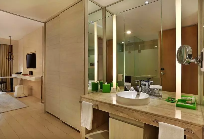 Hotel The Stones   Legian, Bali   Marriott Autograph Collection