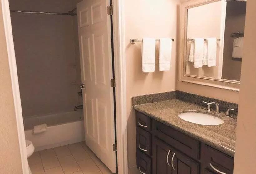 호텔 Westay Suites   Covington/mandeville