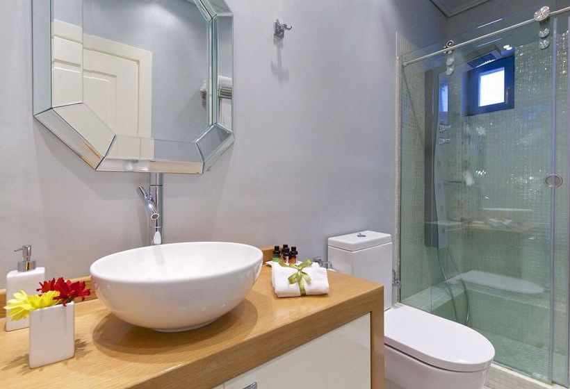 ホテル Zagori Suites