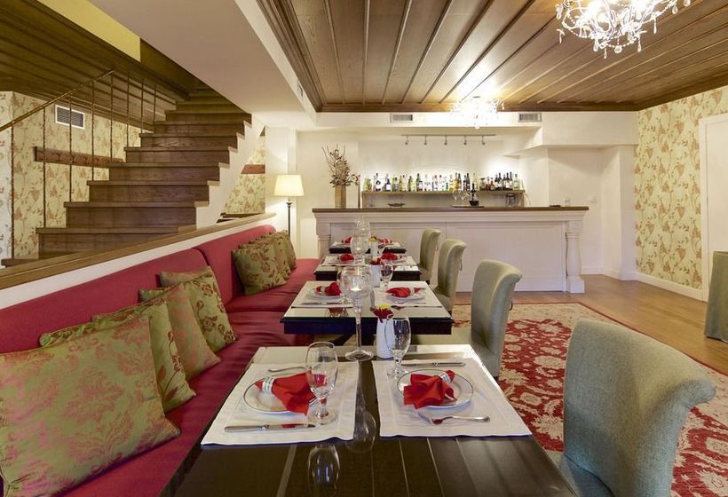 ホテル Zagori Suites